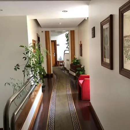 Ulveira 3*