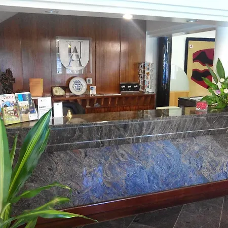Ulveira 3*