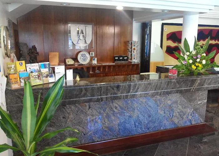 Ulveira 3*